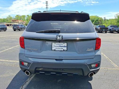 Sonic Gray Pearl 2023 Honda Passport Elite