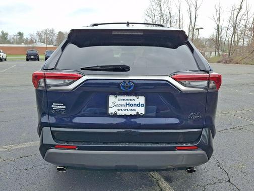 2020 Toyota RAV4 Hybrid XSE