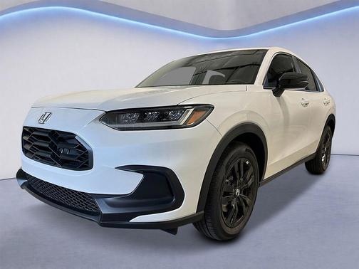 Platinum White Pearl 2027 Honda HR-V Sport