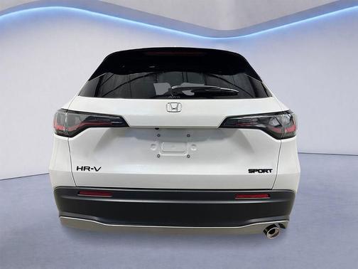 Platinum White Pearl 2027 Honda HR-V Sport
