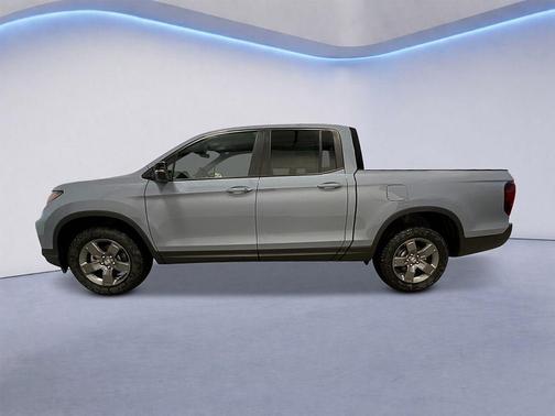Sonic Gray Pearl 2026 Honda Ridgeline TrailSport