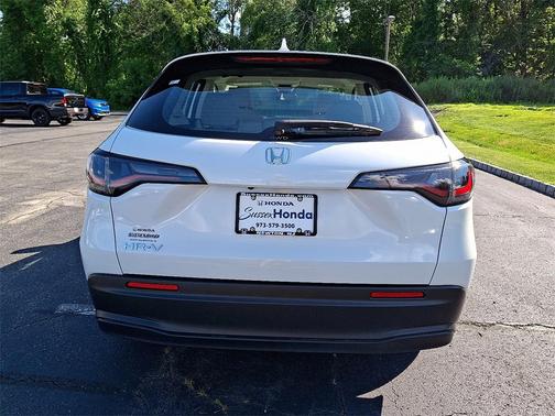 2025 Honda HR-V LX