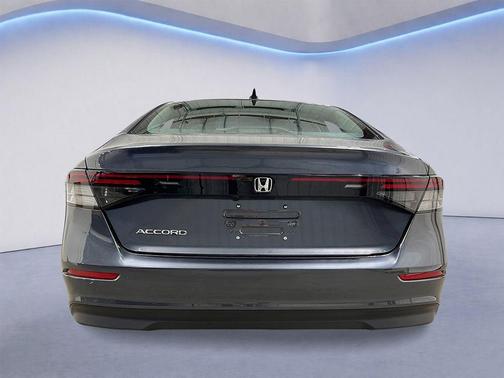 Meteorite Gray Metallic 2026 Honda Accord SE