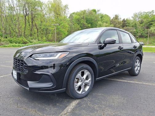Black 2023 Honda HR-V LX