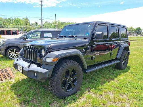 Black Clearcoat 2020 Jeep Wrangler Unlimited Sport Altitude