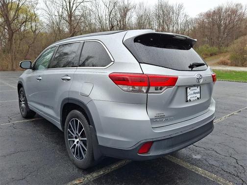2017 Toyota Highlander