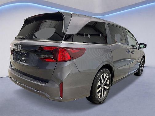 Modern Steel Metallic 2026 Honda Odyssey EX-L