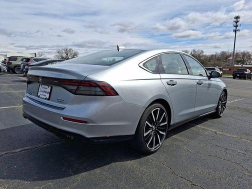 2024 Honda Accord Hybrid Touring