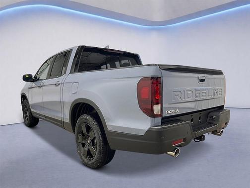 Sonic Gray Pearl 2026 Honda Ridgeline Black Edition