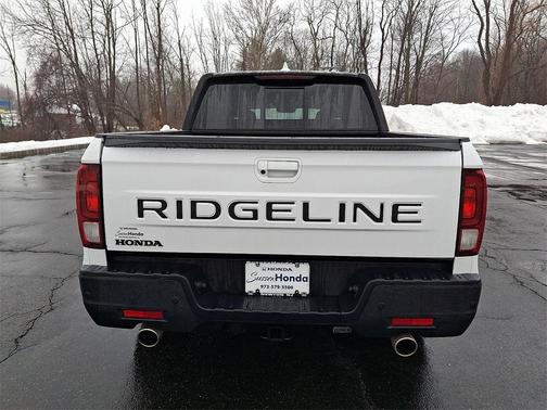 2025 Honda Ridgeline Black Edition