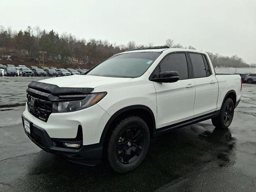 2025 Honda Ridgeline Black Edition