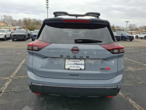 2026 Nissan Rogue Rock Creek