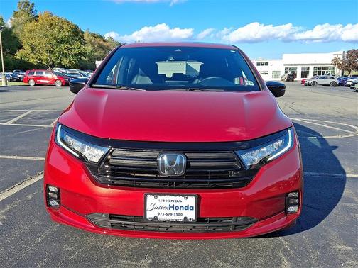 2024 Honda Odyssey Sport