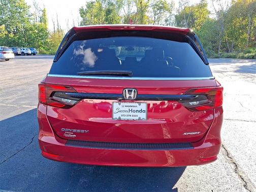 2024 Honda Odyssey Sport