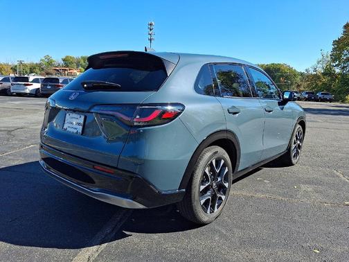 Green 2027 Honda HR-V EX-L