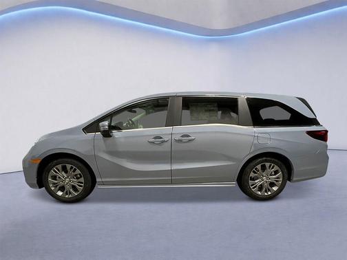 Sonic Gray Pearl 2026 Honda Odyssey Touring