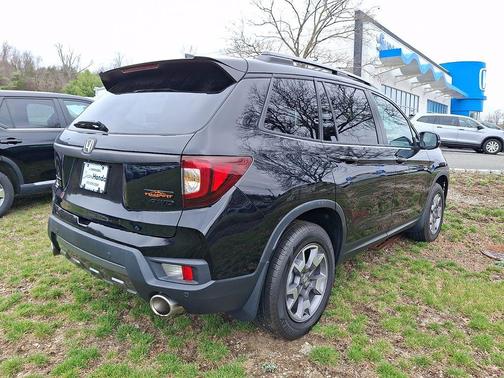 2022 Honda Passport TrailSport
