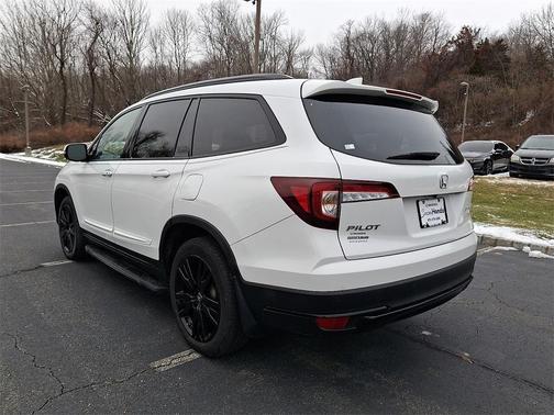 2022 Honda Pilot Black Edition