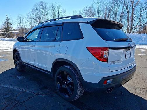 2021 Honda Passport Elite