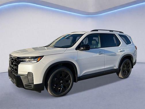 Platinum White Pearl 2026 Honda Pilot Black Edition