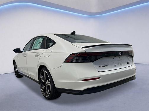 Platinum White Pearl 2026 Honda Accord Hybrid Sport