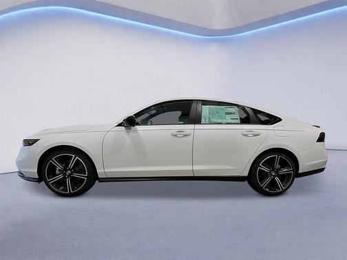 Platinum White Pearl 2026 Honda Accord Hybrid Sport