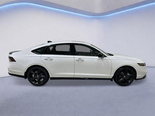Platinum White Pearl 2026 Honda Accord Hybrid Sport-L