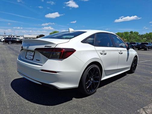 Platinum White Pearl 2026 Honda Civic Hybrid
