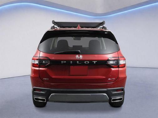Radiant Red Metallic II 2026 Honda Pilot Elite
