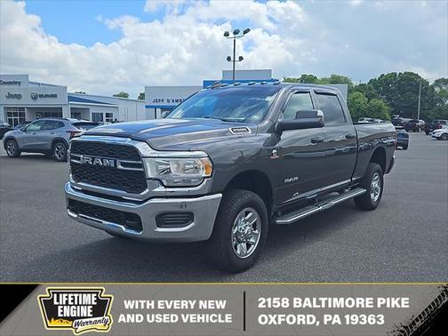 2022 RAM 2500 Tradesman Crew Cab 4x4 64' Box