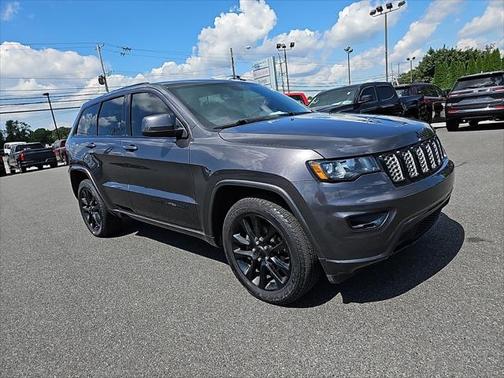 2018 Jeep Grand Cherokee Altitude 4x4