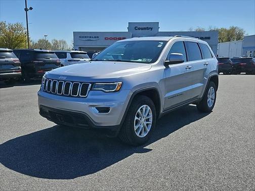 2021 Jeep Grand Cherokee Laredo X 4x4