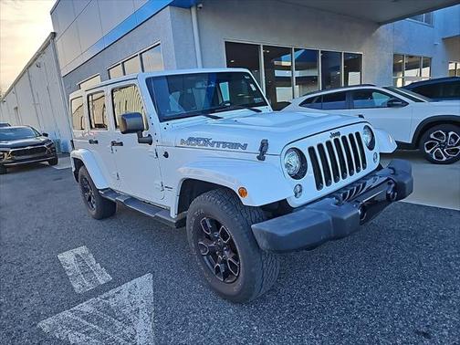 2017 Jeep Wrangler Unlimited Smoky Mountain 4x4