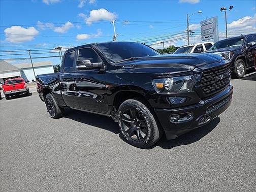 2022 RAM 1500 Big Horn Quad Cab 4x4 64' Box
