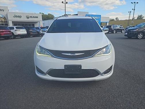 2020 Chrysler Pacifica Limited