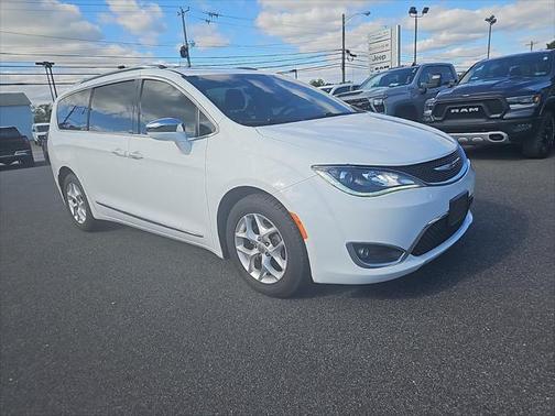2020 Chrysler Pacifica Limited