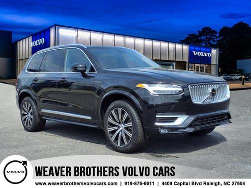 2025 Volvo XC90 B5 Plus