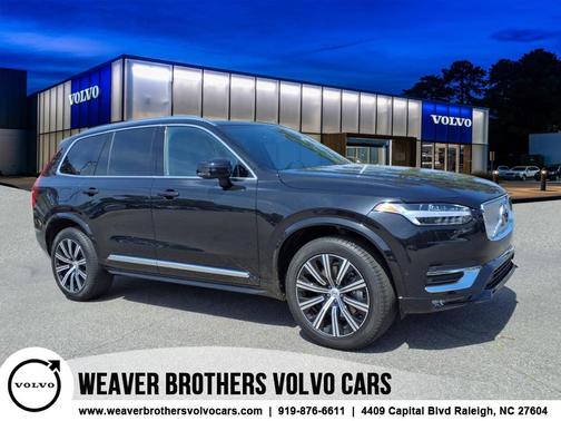 2025 Volvo XC90 B5 Plus