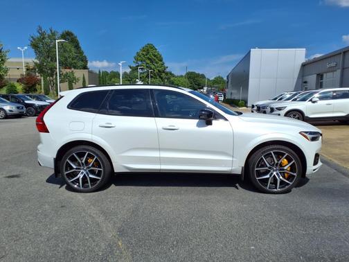 2021 Volvo XC60 Recharge Plug-In Hybrid T8 Polestar