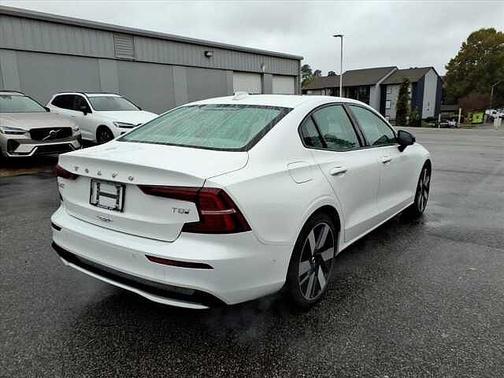 2025 Volvo S60 Plug-In Hybrid Ultra