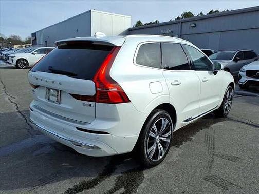 2023 Volvo XC60 Plus