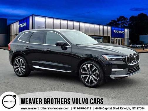 2023 Volvo XC60 B5 FWD Ultimate Bright