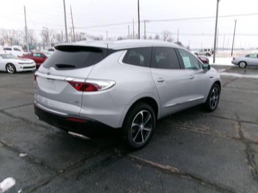 2022 Buick Enclave AWD Essence