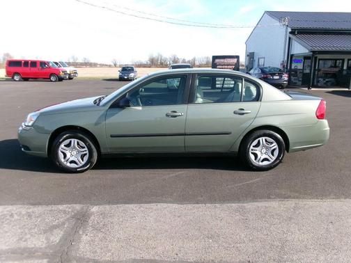 2005 Chevrolet Malibu Base
