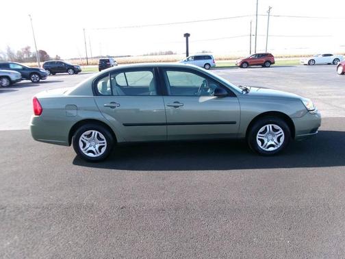 2005 Chevrolet Malibu Base