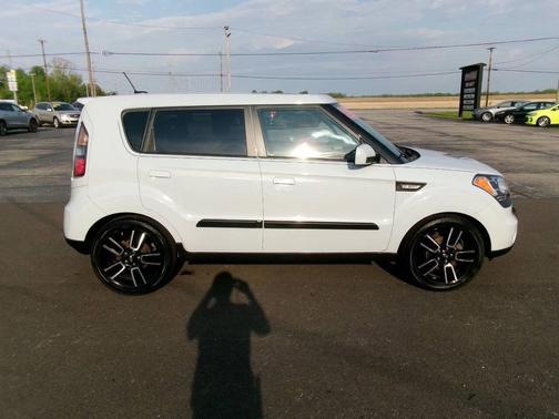 Gray 2010 Kia Soul +