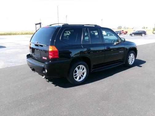 2008 GMC Envoy Denali