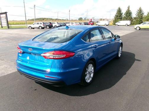2020 Ford Fusion SE