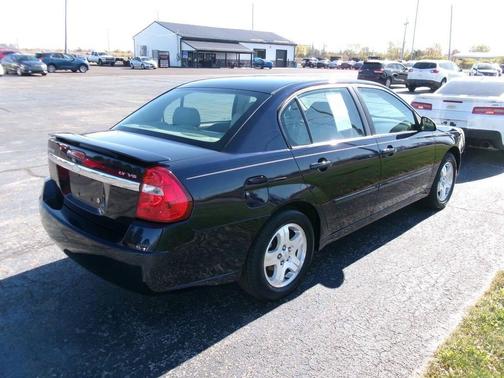 2004 Chevrolet Malibu Base