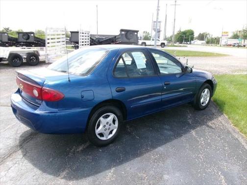 2005 Chevrolet Cavalier Base